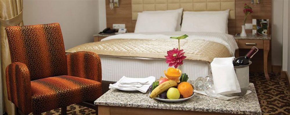 City Hotel Стамбул Экстерьер фото