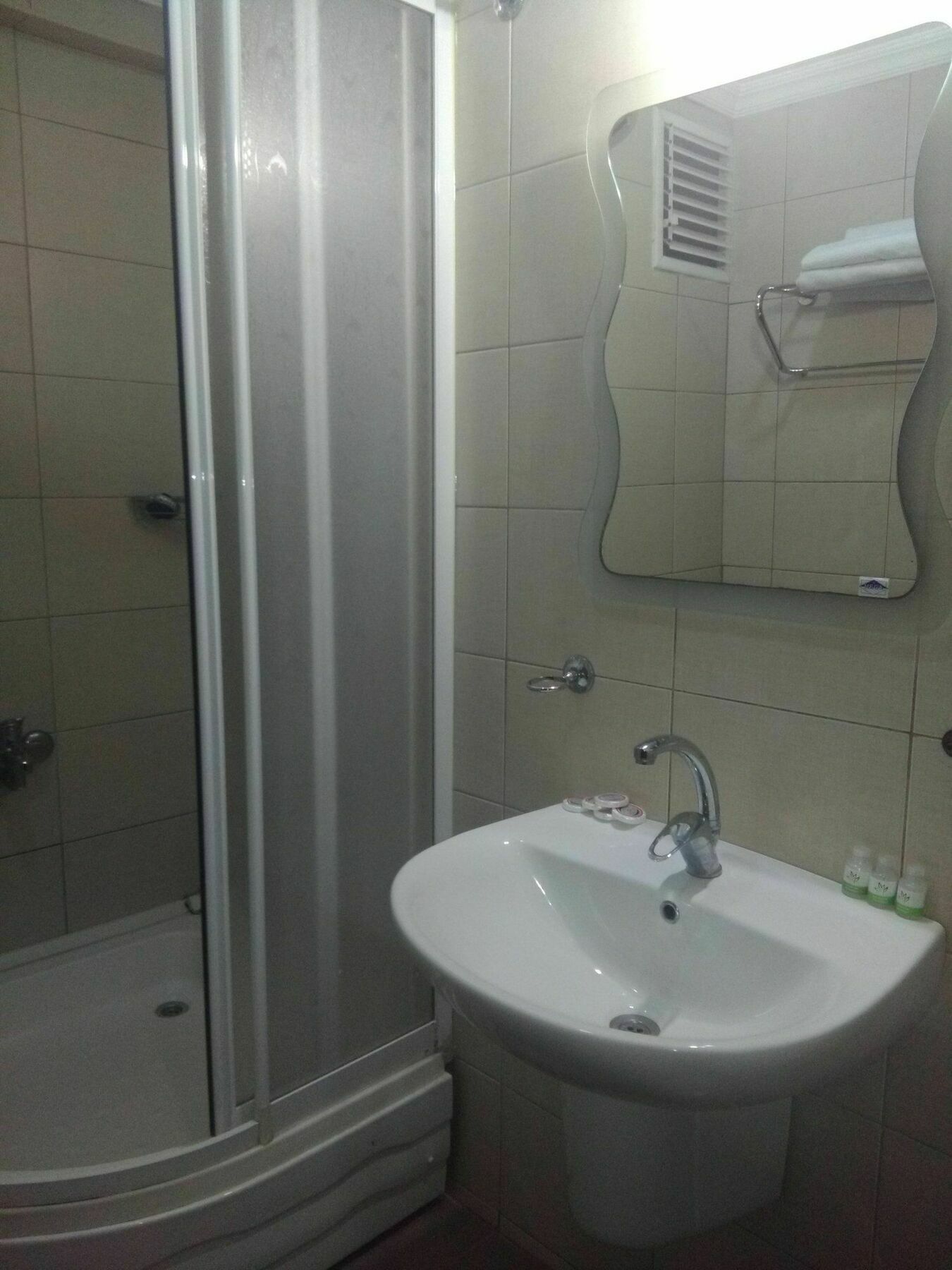City Hotel Стамбул Экстерьер фото